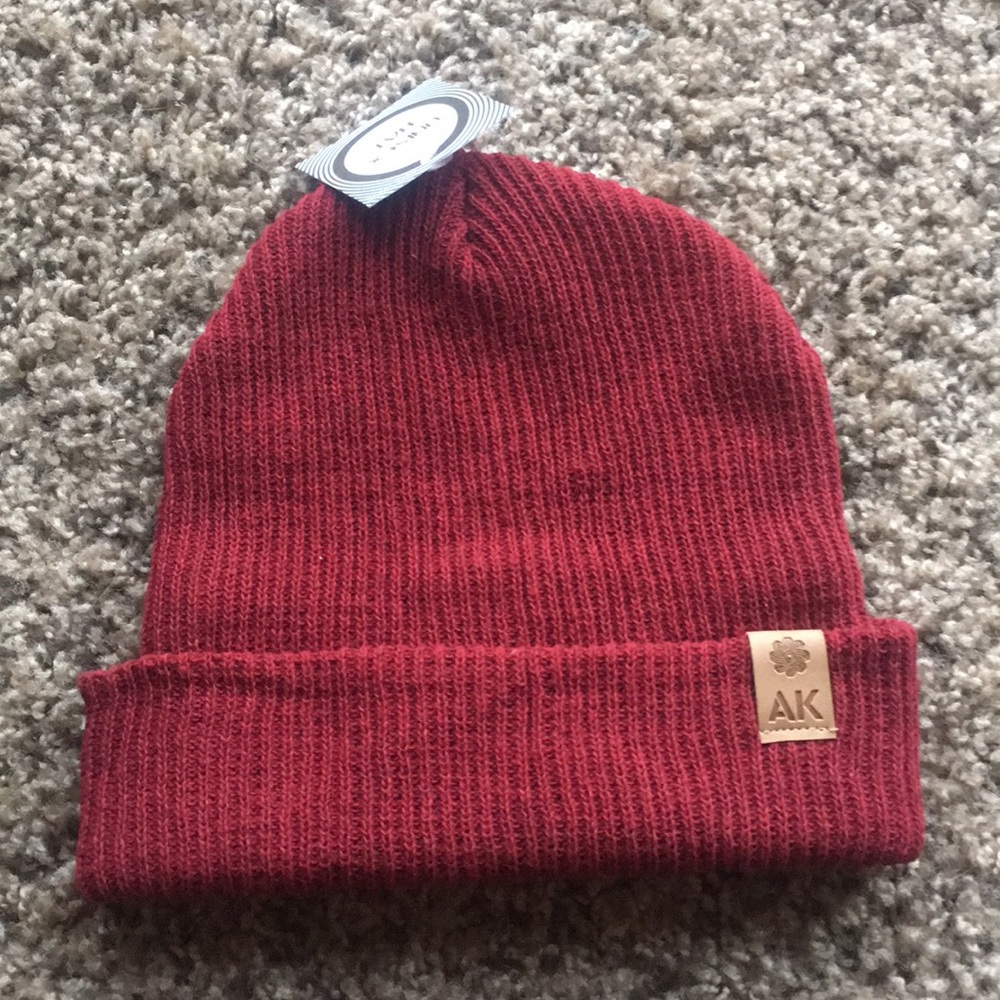 NWT Alpine Kiss Beanie